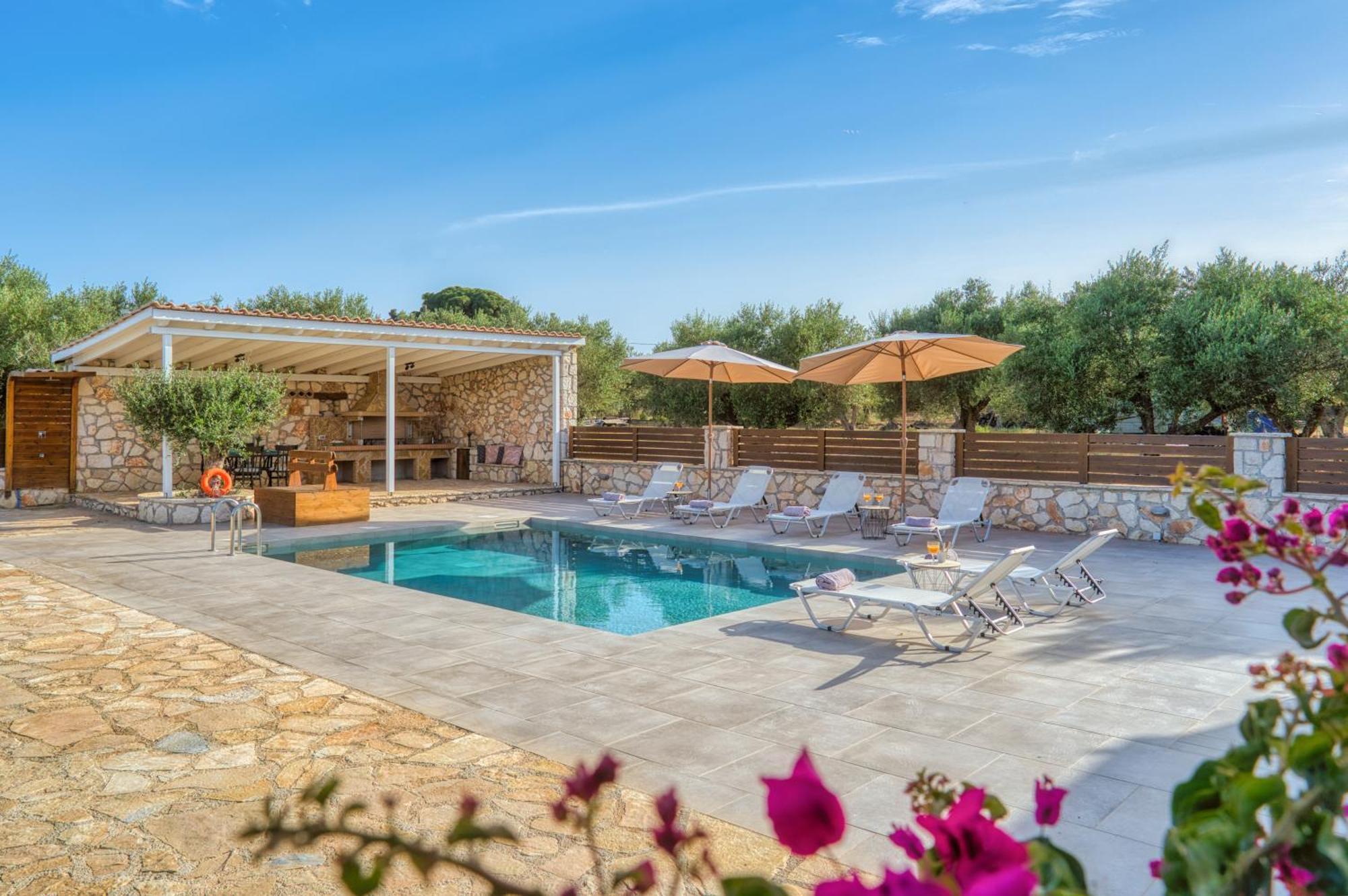 Astarte Villas - Astra Private Villas With Pool Vasilikí Eksteriør billede