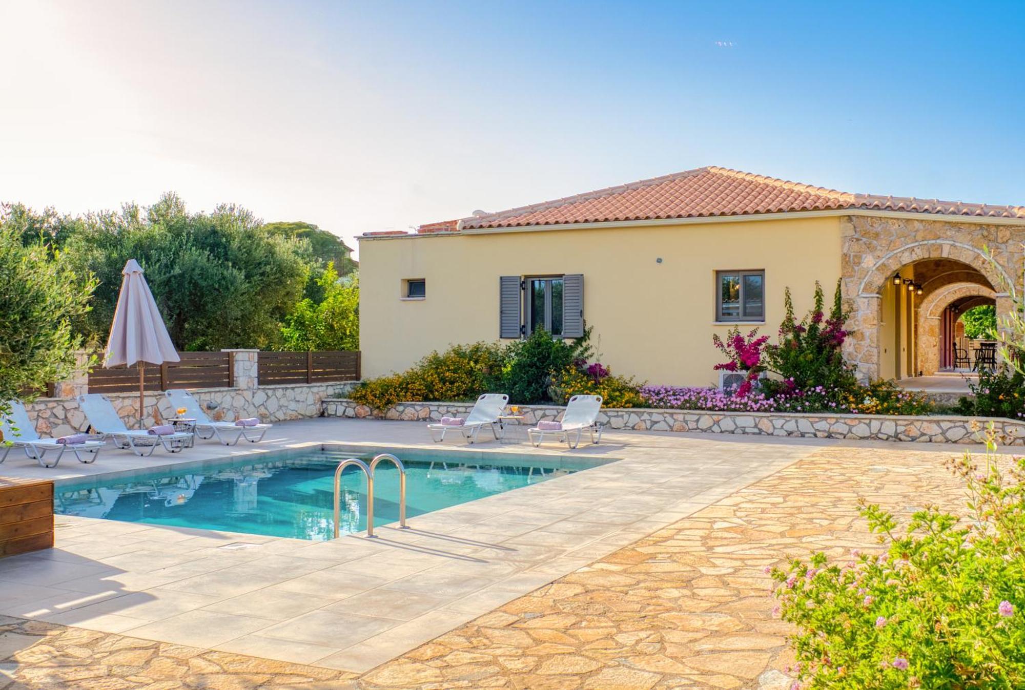 Astarte Villas - Astra Private Villas With Pool Vasilikí Eksteriør billede