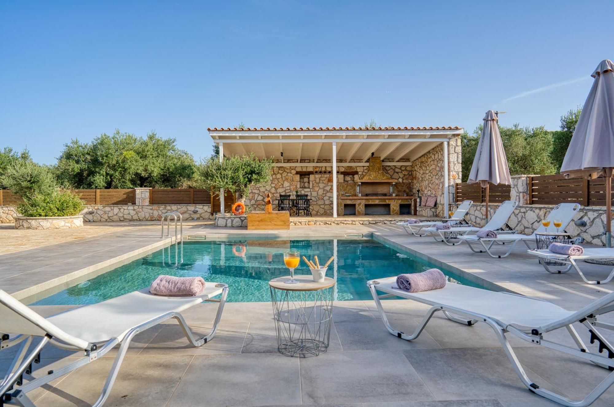 Astarte Villas - Astra Private Villas With Pool Vasilikí Eksteriør billede